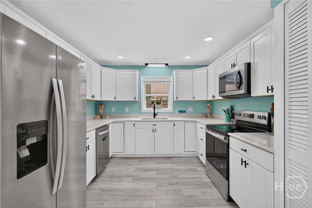 303 3rd Street Property Photo 15