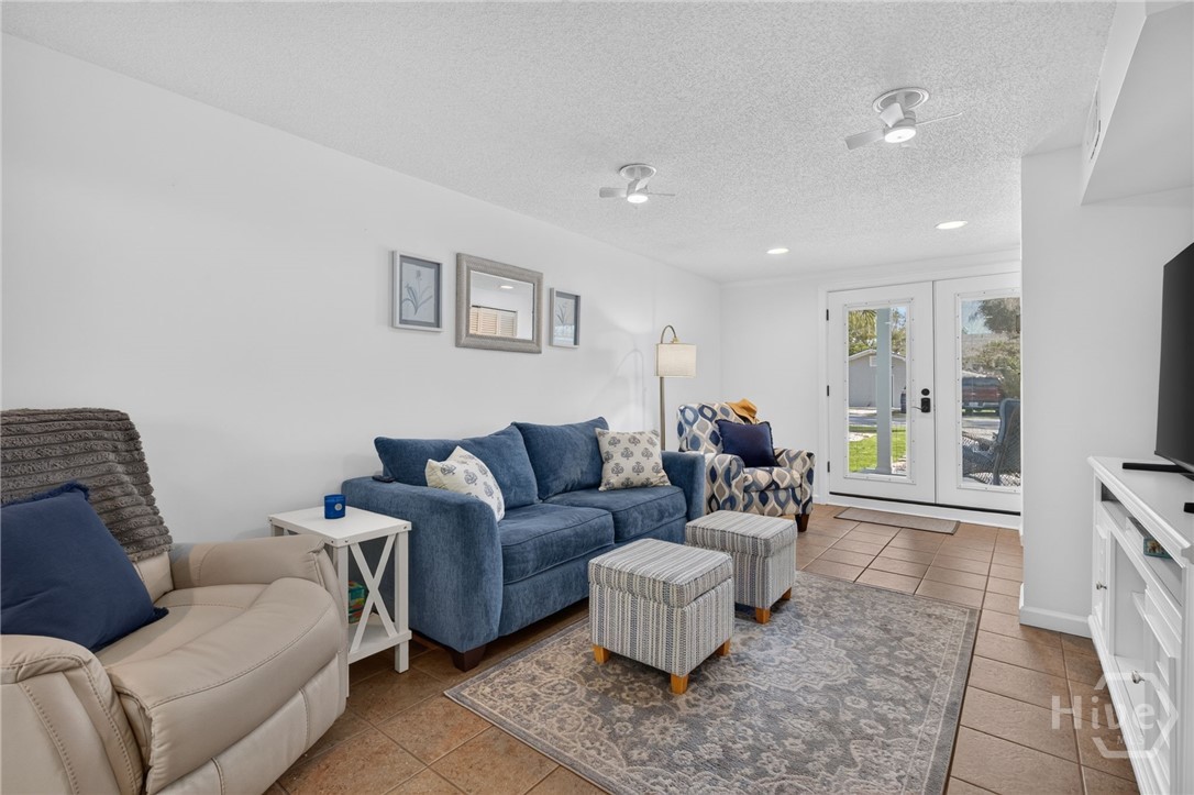 303 3rd Street Property Photo 40
