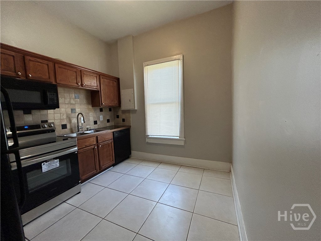 516b E Bolton Street Property Photo 4