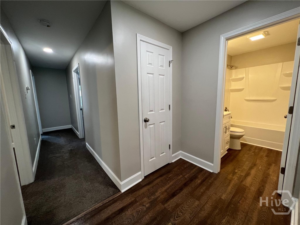826 E 33rd Street Property Photo 10