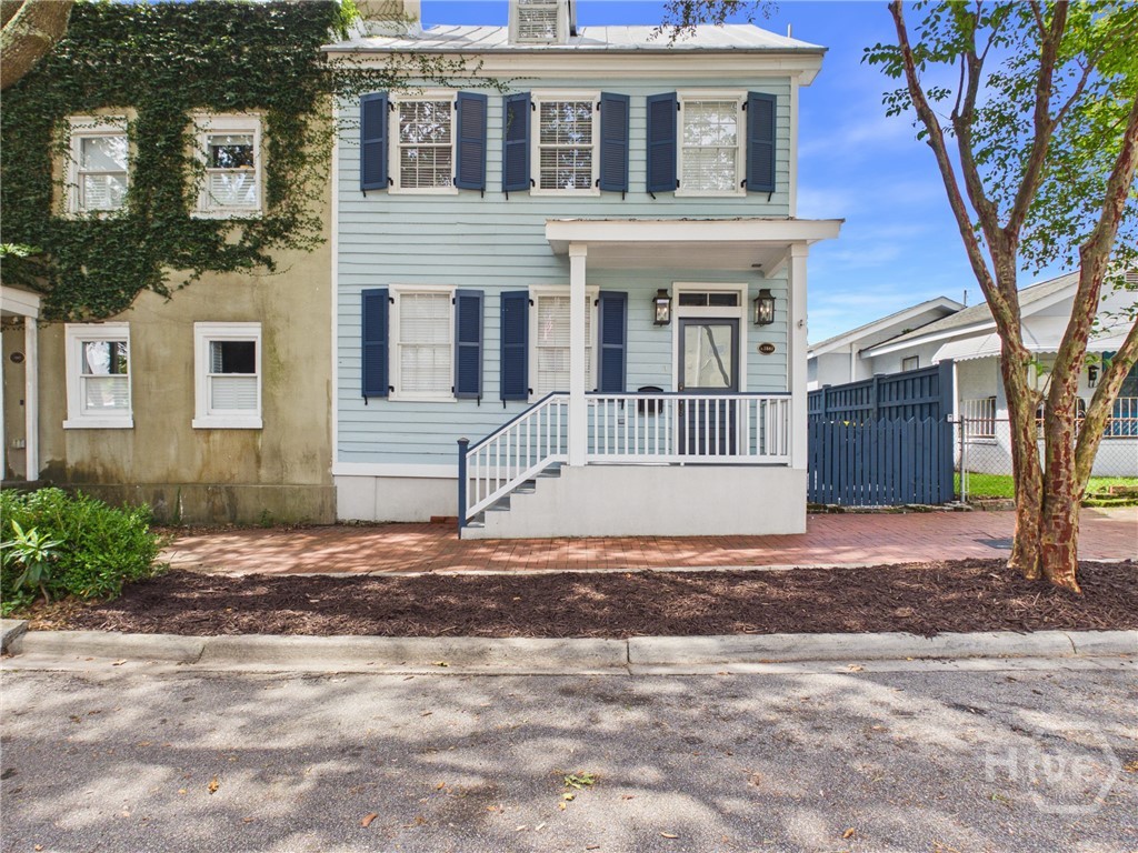 509 E Charlton Street Property Photo 1