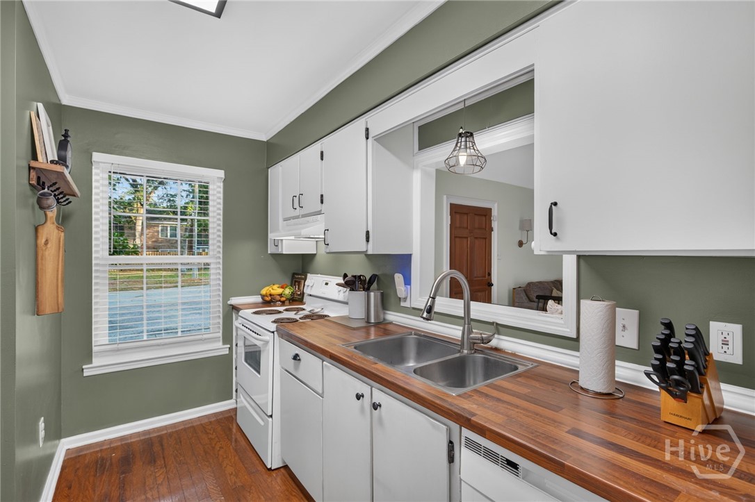 2 Harpoon Court Property Photo 10