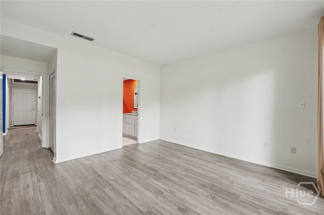 40 Dame Kathryn Drive Property Photo 14