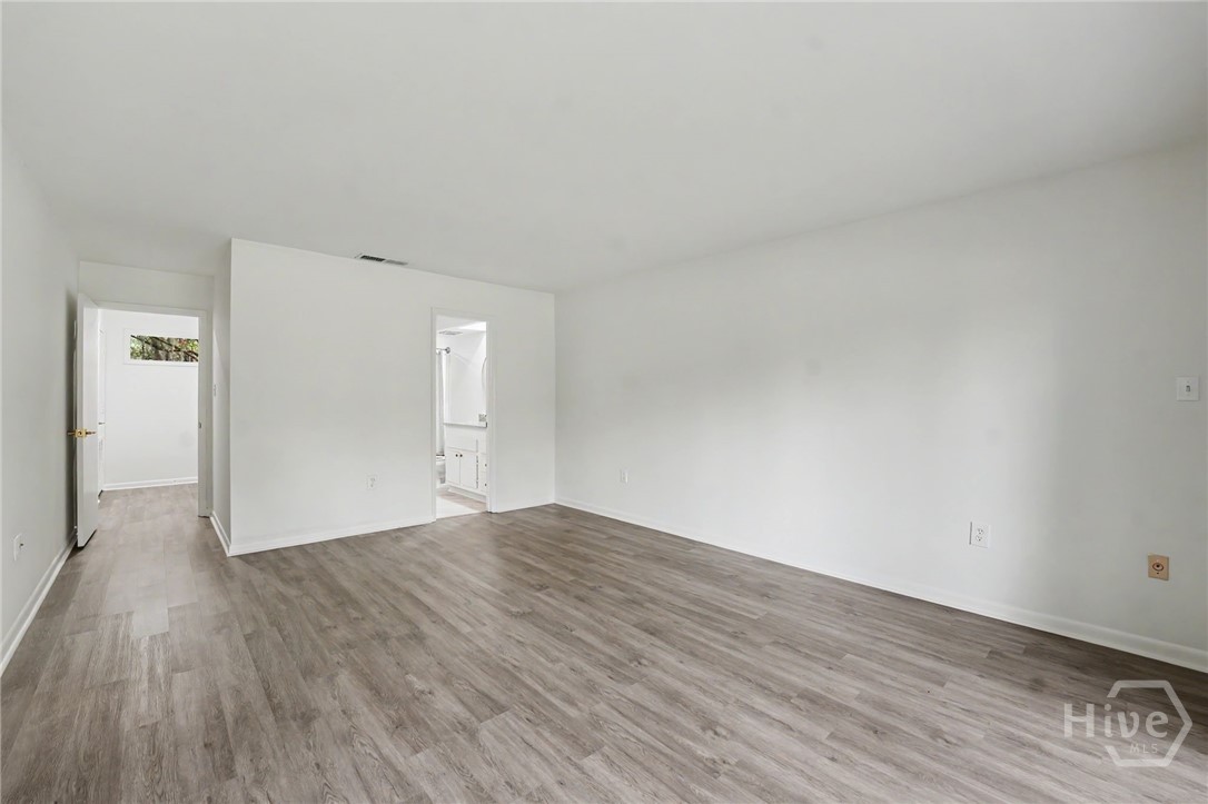 40 Dame Kathryn Drive Property Photo 23