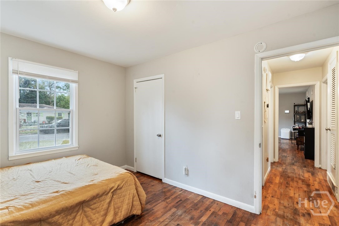 325 Manor Drive Property Photo 11