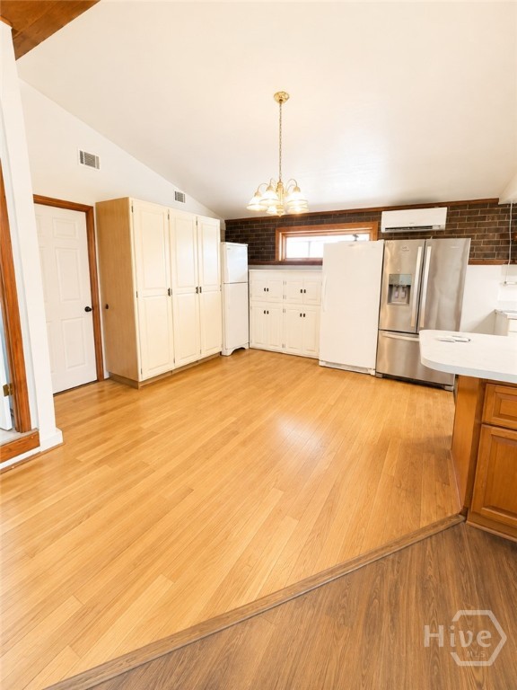 2903 W Bay Street 2 Property Photo 11