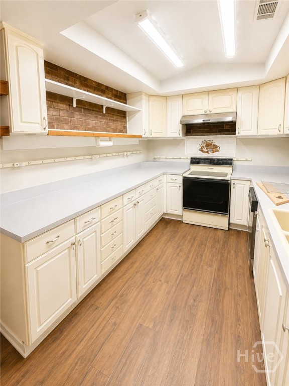 2903 W Bay Street 2 Property Photo 13