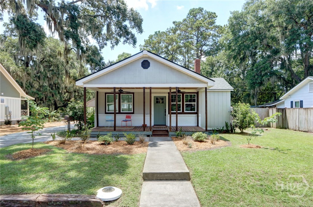 2411 Texas Avenue Property Photo 2