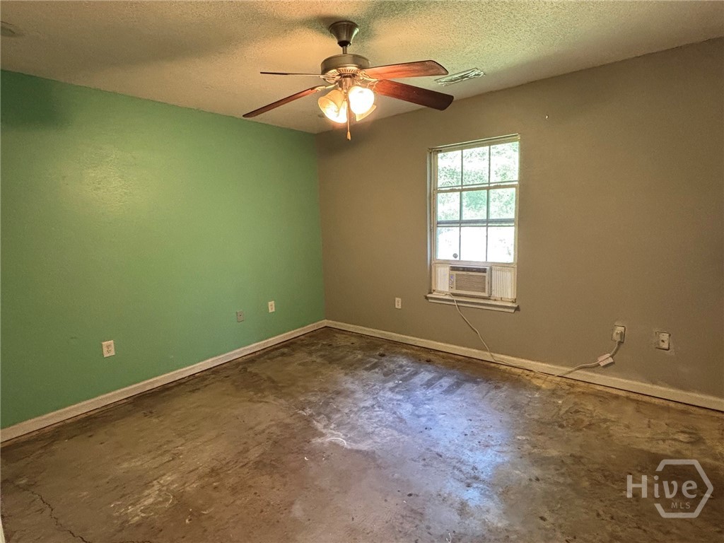 405 Shadowbrook Circle Property Photo 10