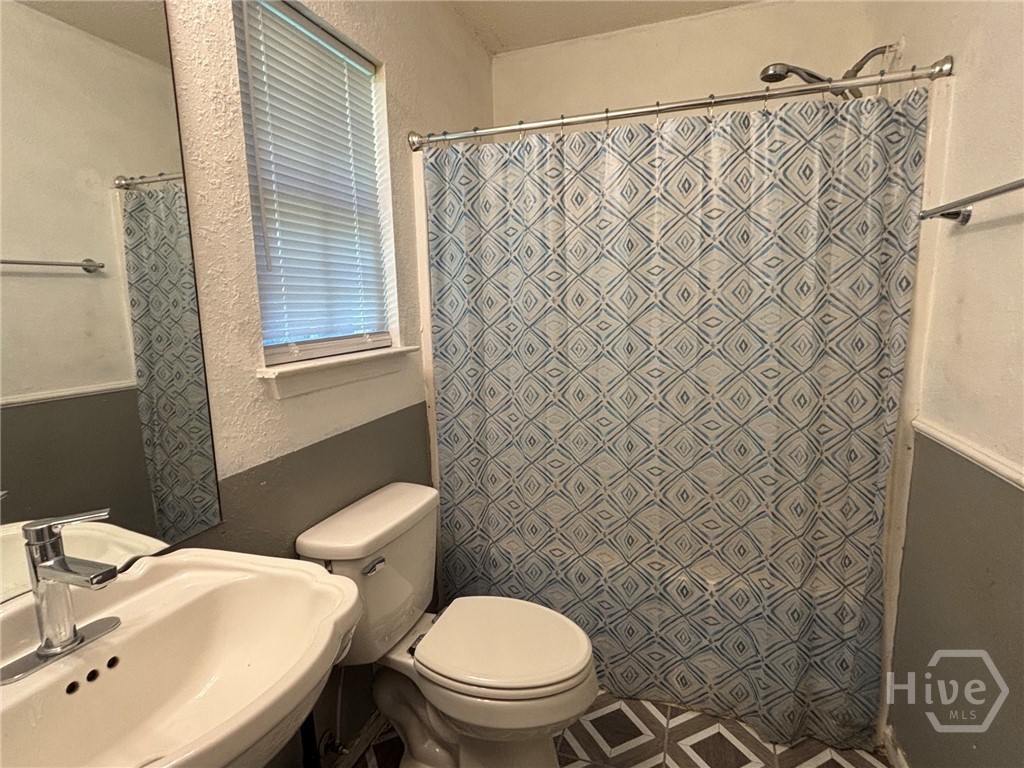 405 Shadowbrook Circle Property Photo 11