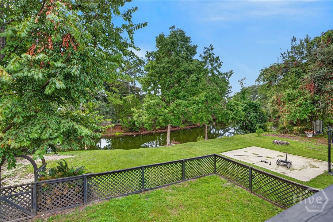 111 Teakwood Drive Property Photo 28