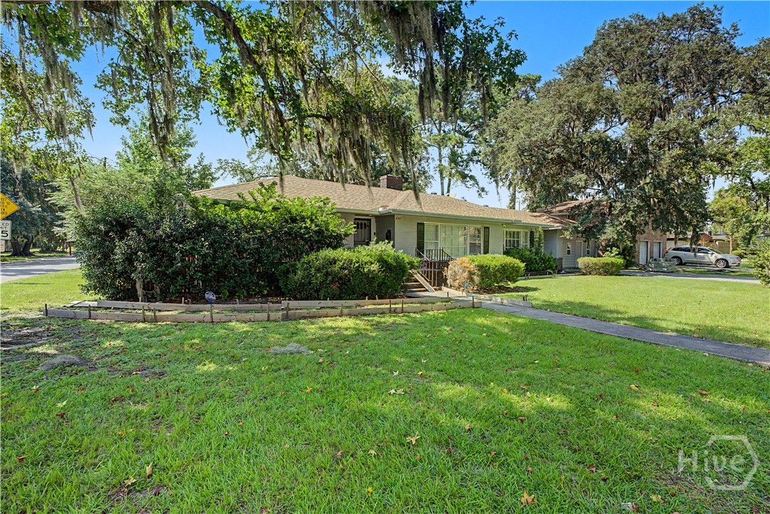 4747 Oakview Drive Property Photo 3