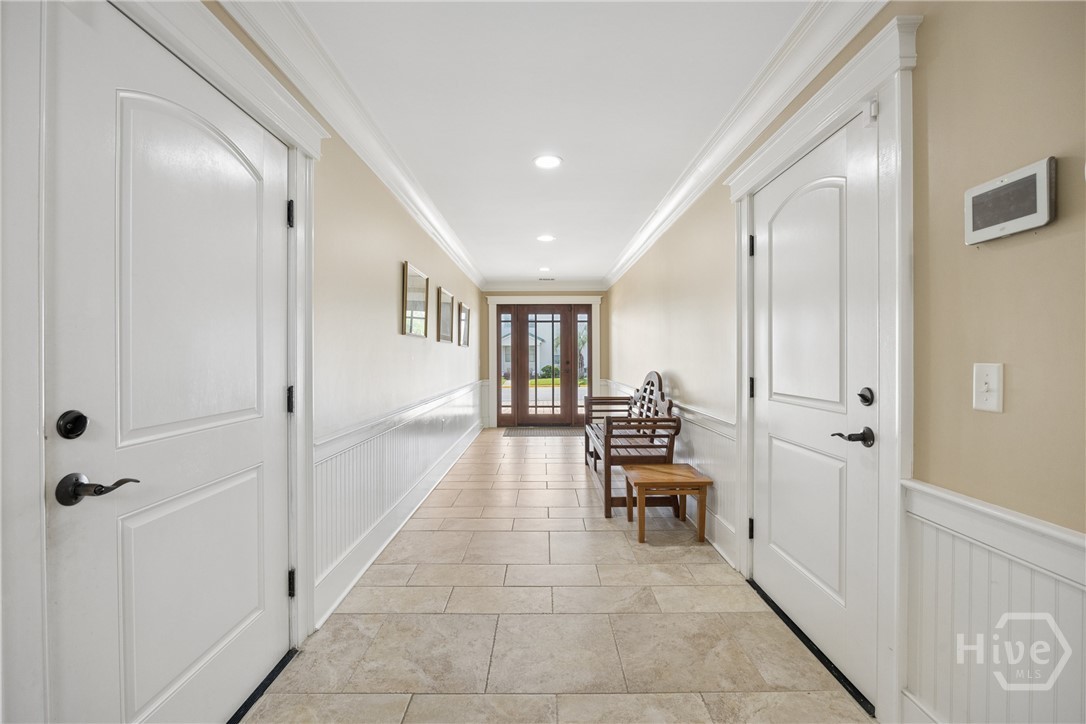 10 8th Street Property Photo 8