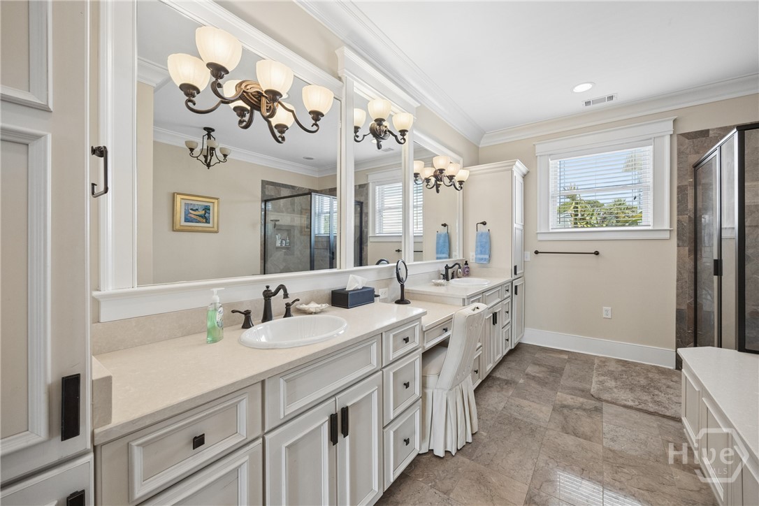10 8th Street Property Photo 19