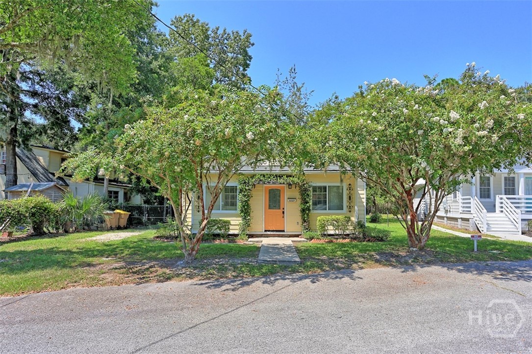 3227 Cedar Street Property Photo 4