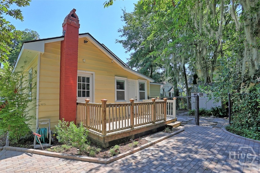 3227 Cedar Street Property Photo 6