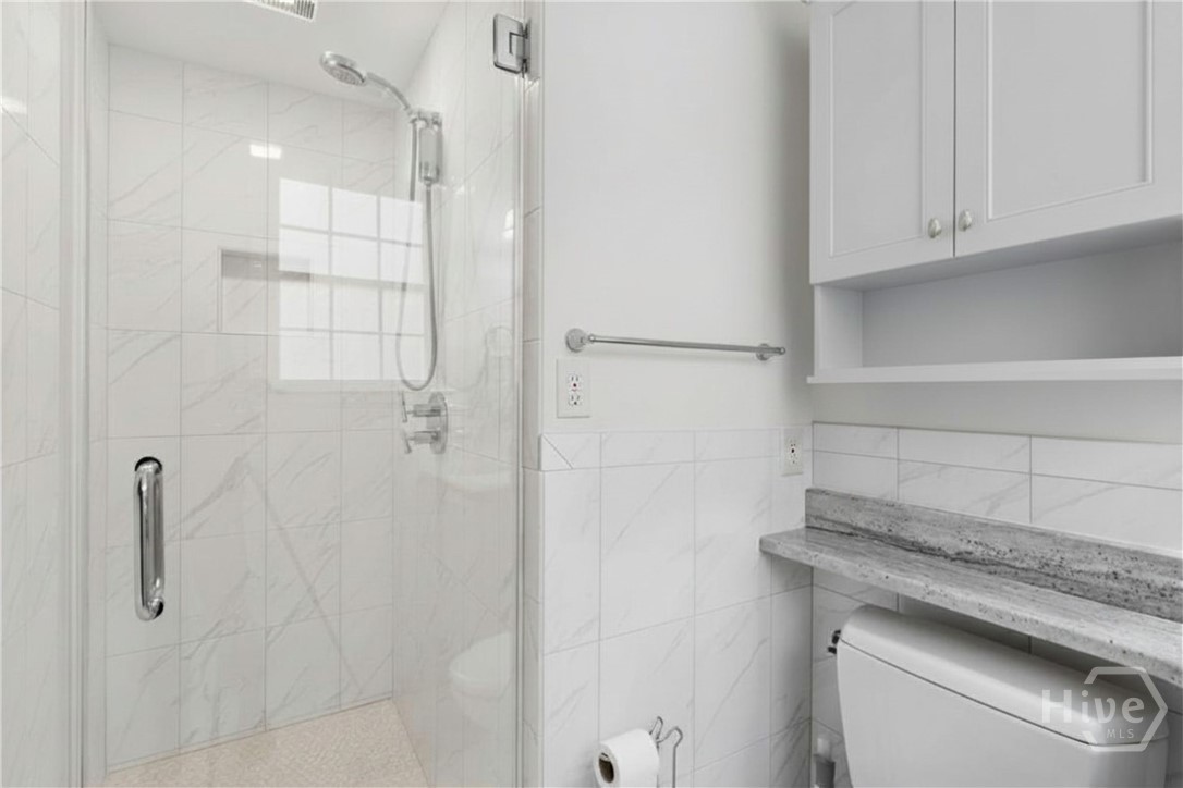 20 E 48th Street Property Photo 21
