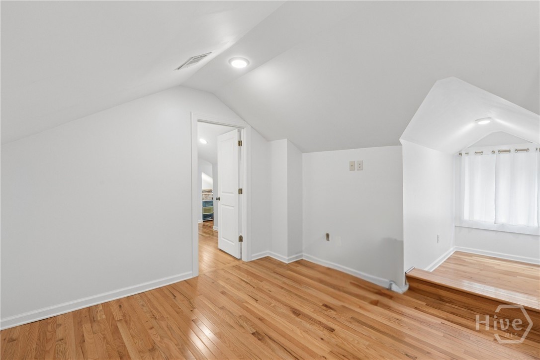 20 E 48th Street Property Photo 24
