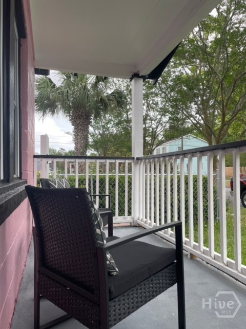 626 E Waldburg Street Property Photo 3