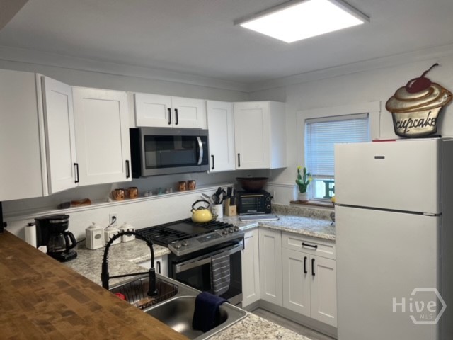 626 E Waldburg Street Property Photo 14