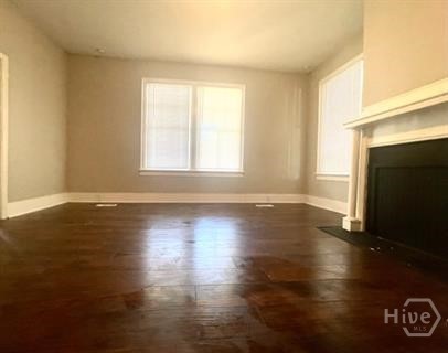 721 E 36th Street A Property Photo 6