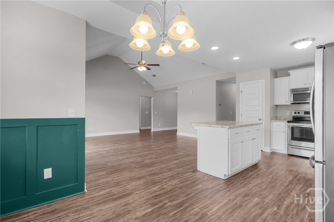 7021 White Pine Avenue Property Photo 19