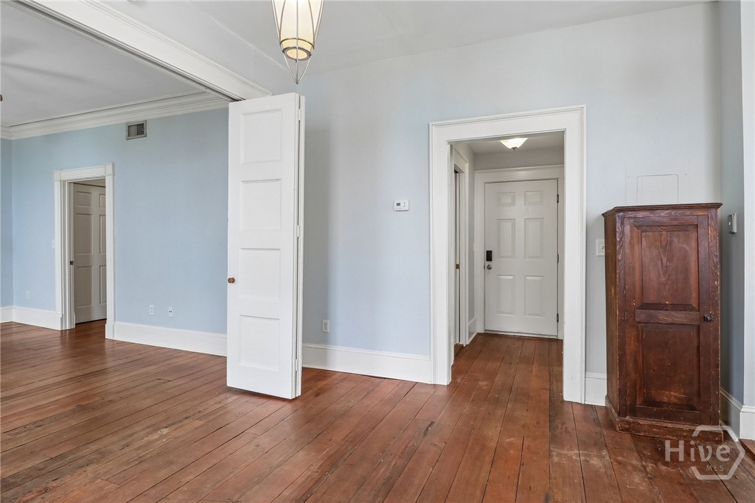 227 W Broughton Street 3 Property Photo 14