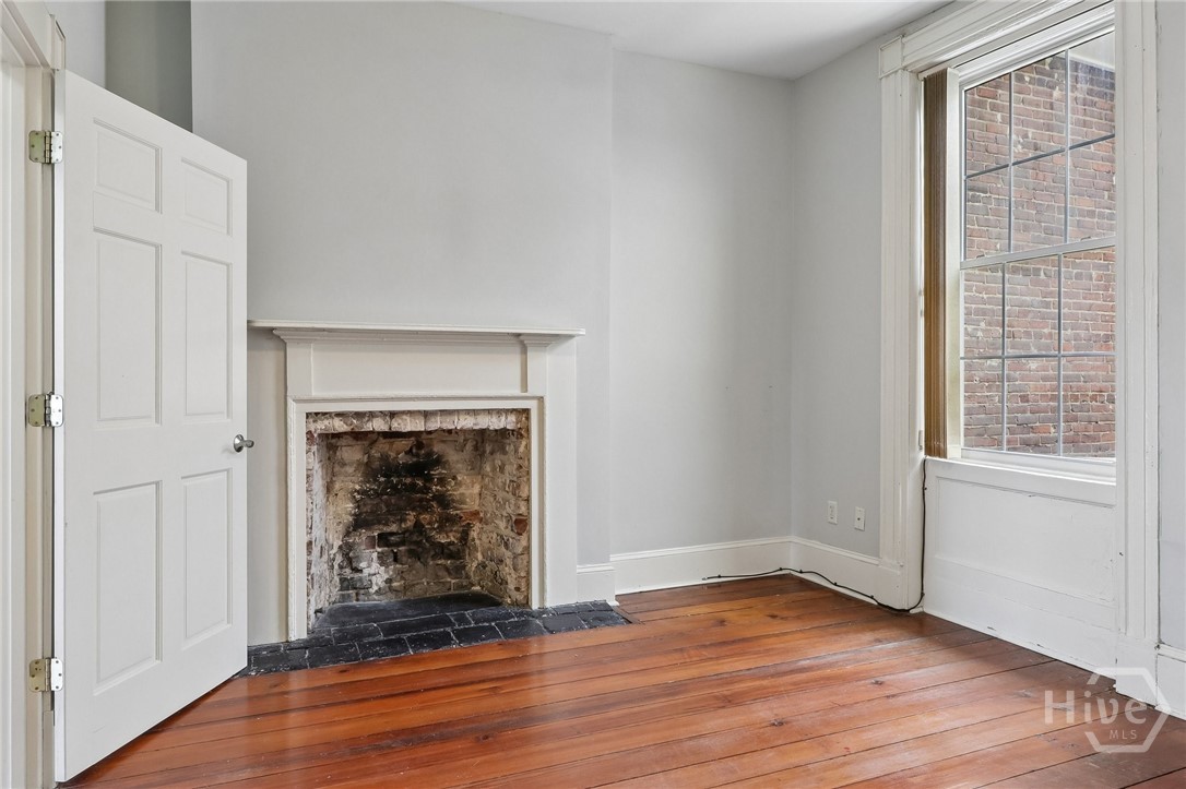 227 W Broughton Street 3 Property Photo 23