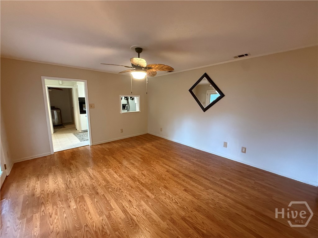 10708 Egmont Road Property Photo 13