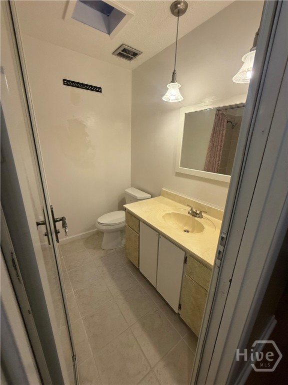 10708 Egmont Road Property Photo 16