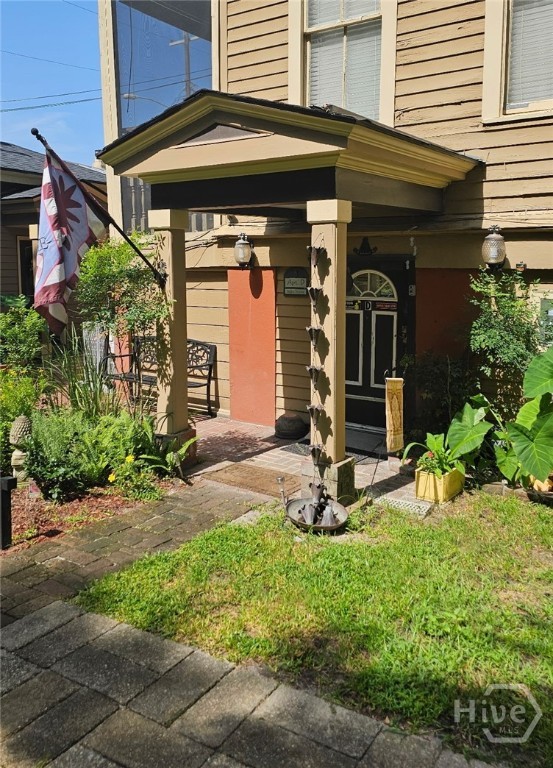 109 E Park Avenue D Property Photo 1