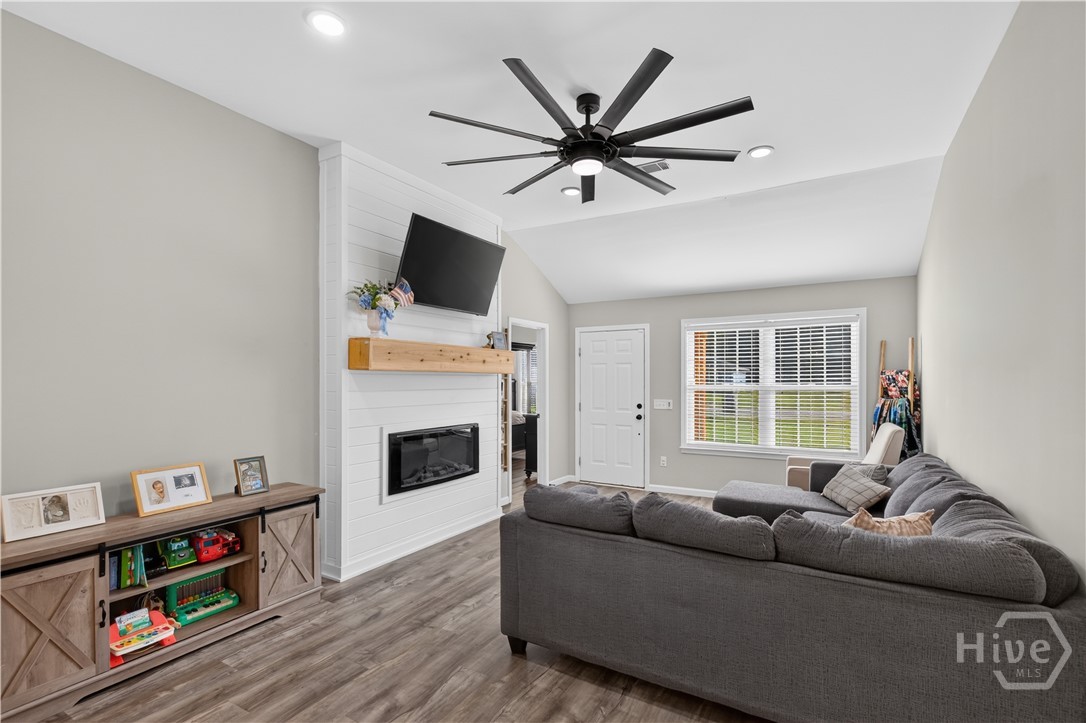 251 Cutter Gap Se Property Photo 10