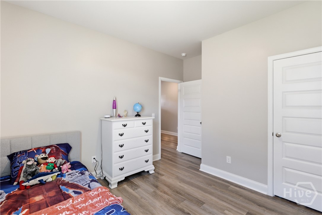 110 Grove Drive Property Photo 15