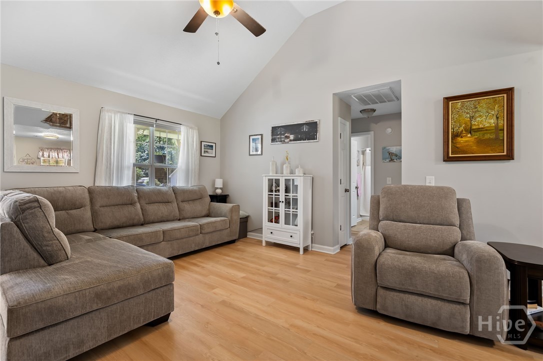 60 Del A Rae Circle Property Photo 3
