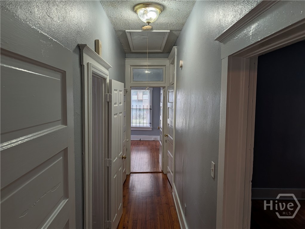 1237 E Anderson Street Property Photo 7