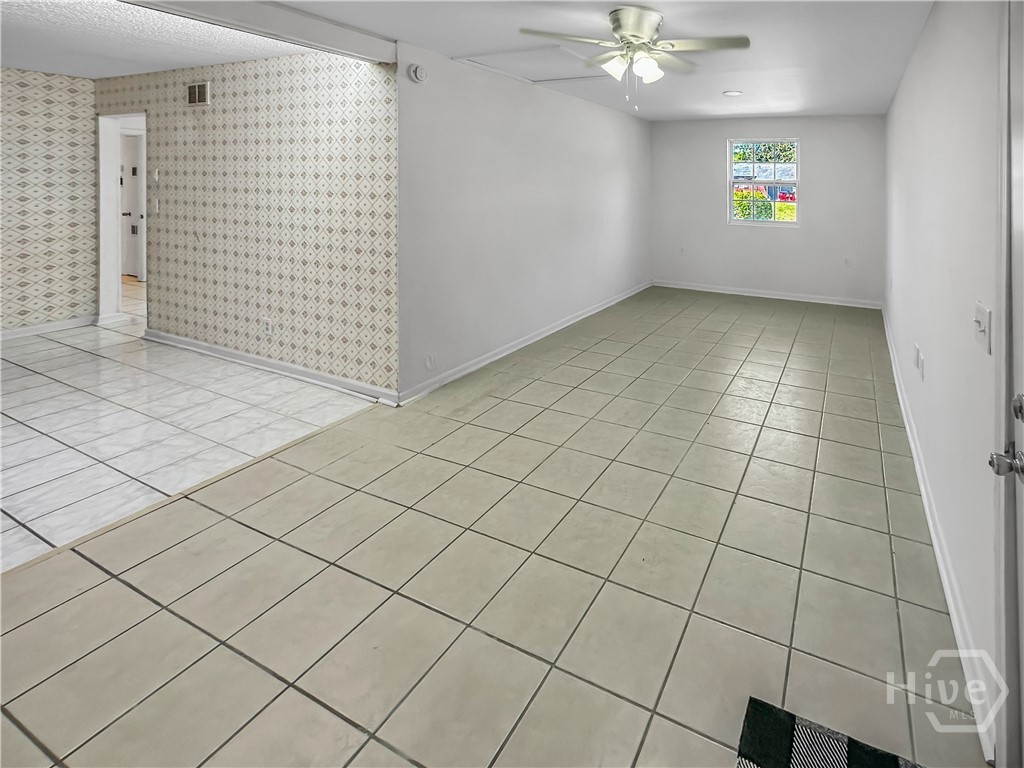 101 Seminole Street Property Photo 8