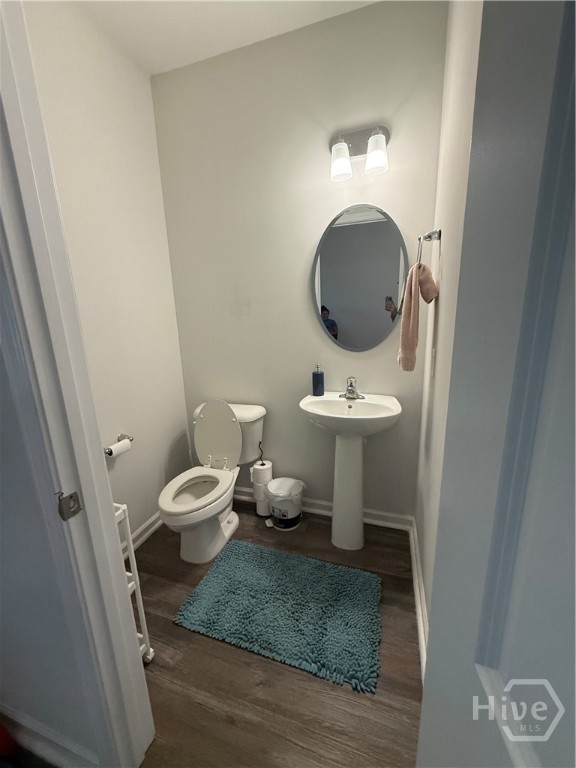 141 Danbury Court Property Photo 10