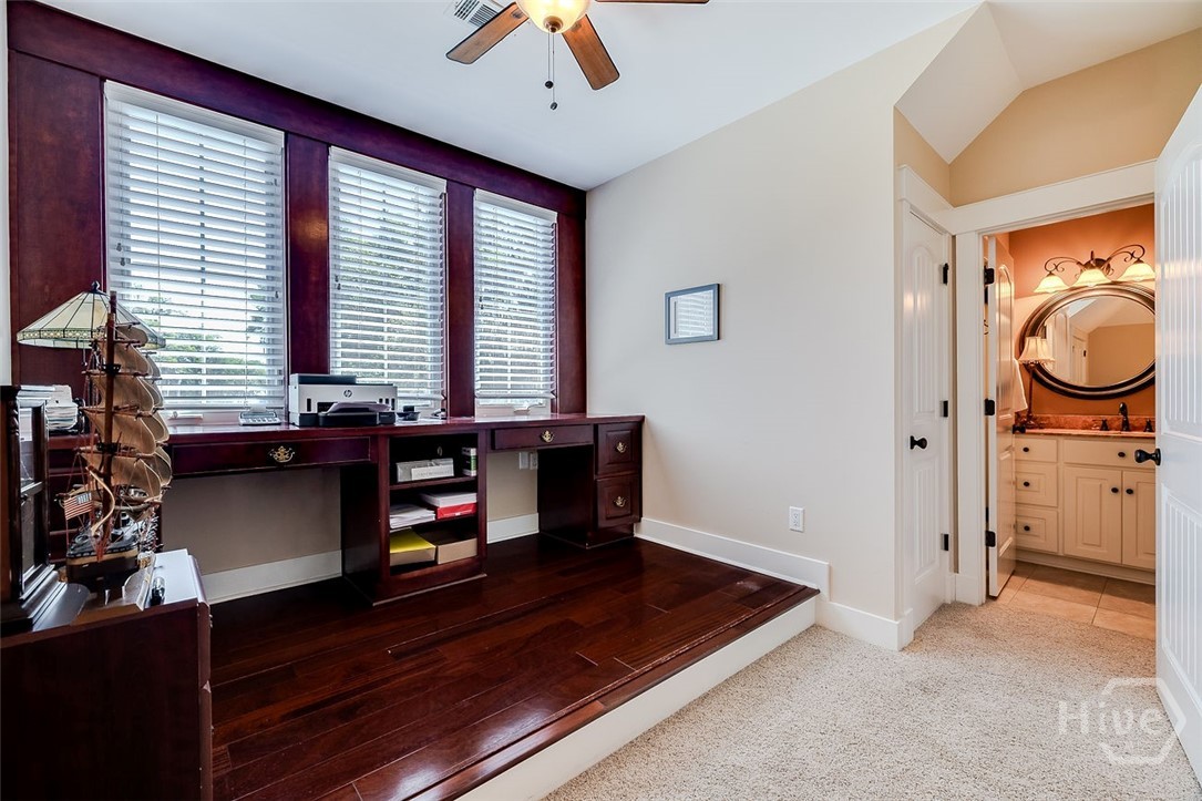 1105 Eagle Way Ne Property Photo 52