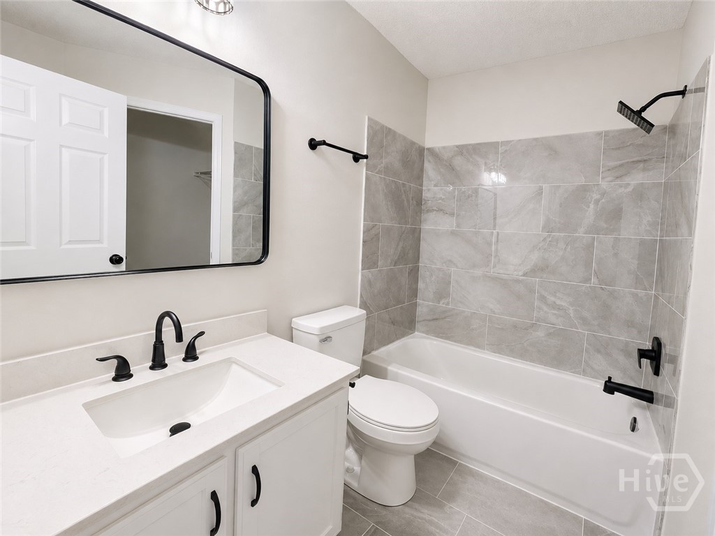 106 Huckleberry Court Property Photo 39