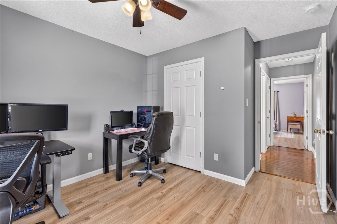 211 Longleaf Circle Property Photo 18