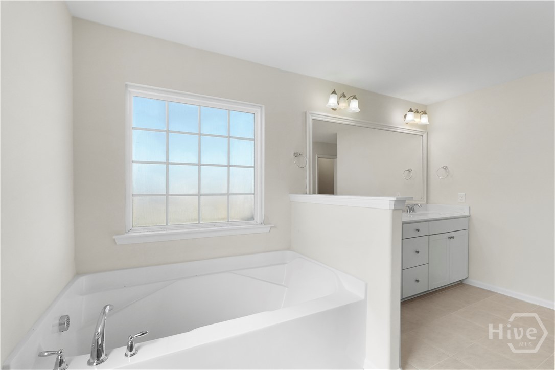 125 Grimsby Road Property Photo 45