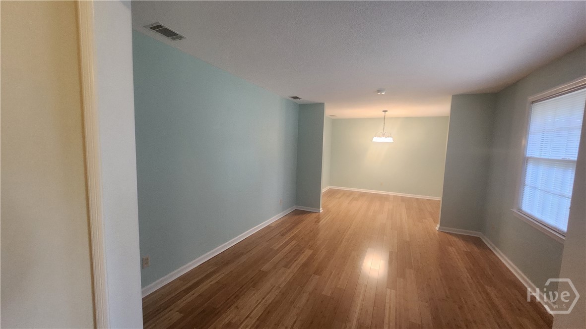65 S Cromwell Road Property Photo 4