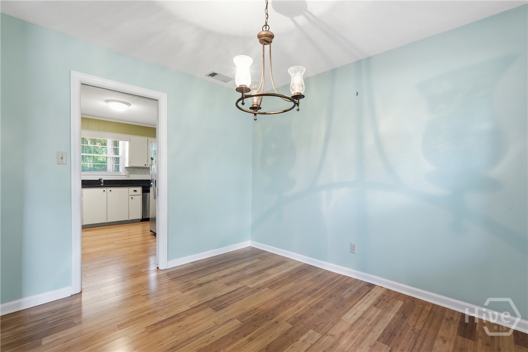 65 S Cromwell Road Property Photo 7