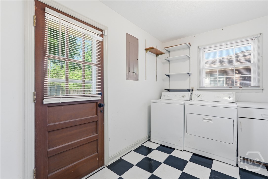 65 S Cromwell Road Property Photo 17