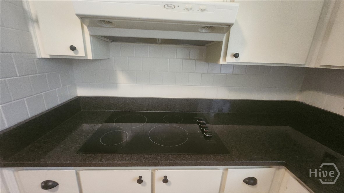 65 S Cromwell Road Property Photo 22