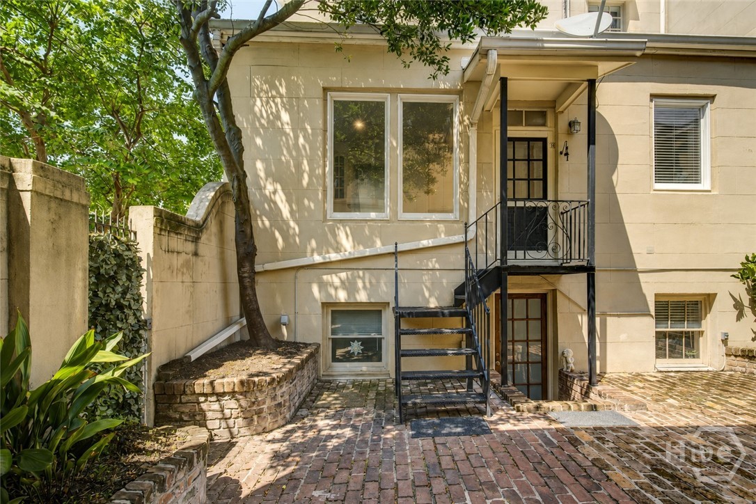25 W Perry Street Property Photo 42