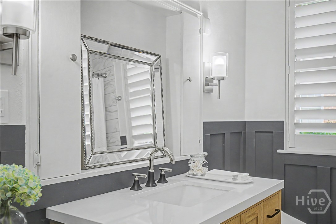 6 E 53rd Street Property Photo 27
