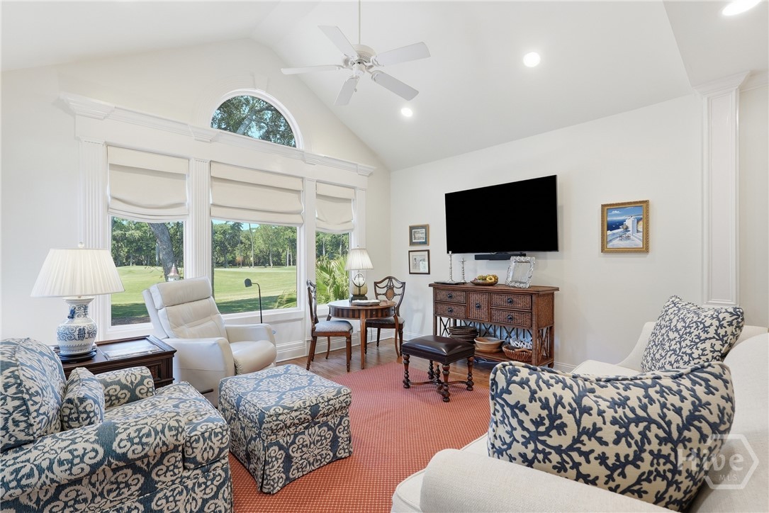 6 Sea Eagle Court Property Photo 12