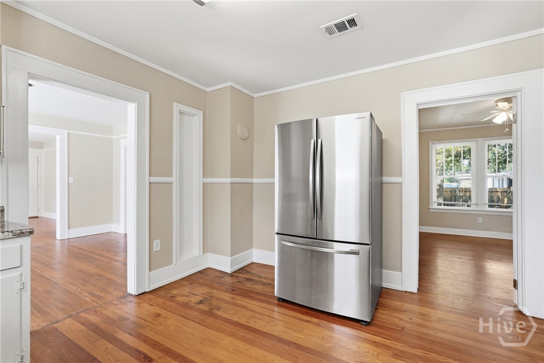 1923 Harrison Street Property Photo 13