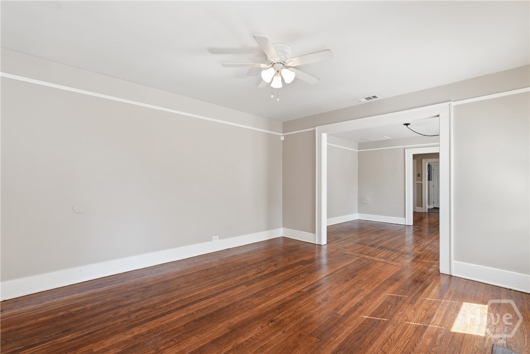 1923 Harrison Street Property Photo 15